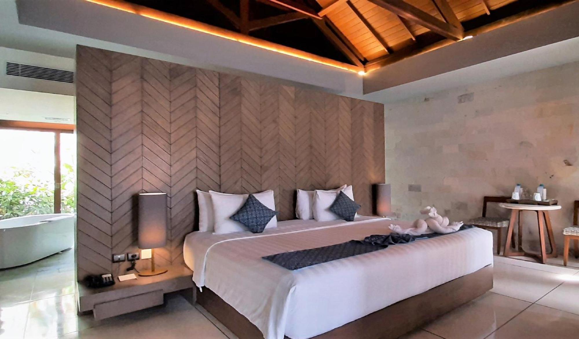 Wyndham Tamansari Jivva Resort Bali Siyut Exterior photo A bedroom at the resort